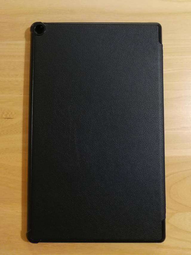 Amazon fire HD 10の社外製カバー背面の画像