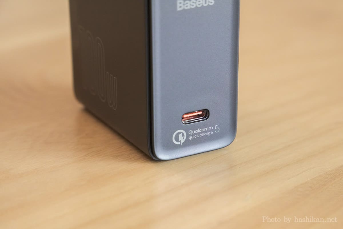 Baseus GaN2 Fast Charger の充電ポート部分の拡大画像
